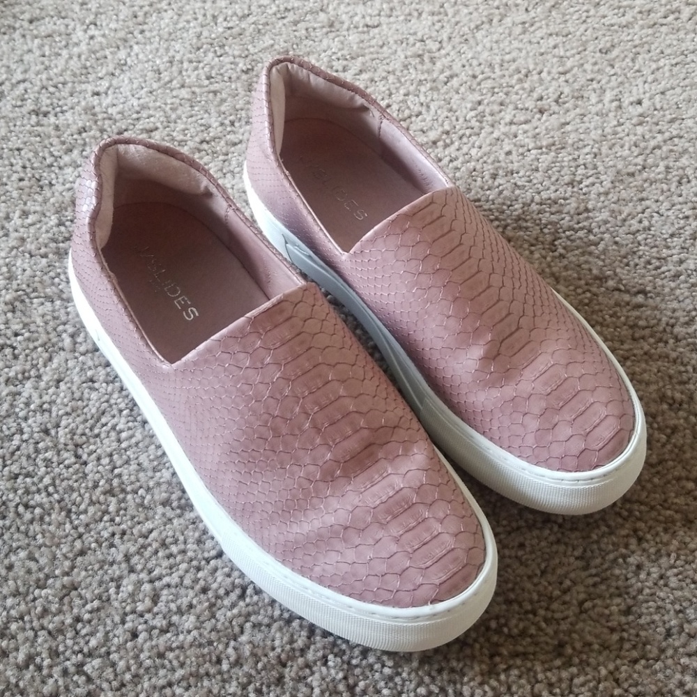 J Slides Ariana Sneaker Size 8M